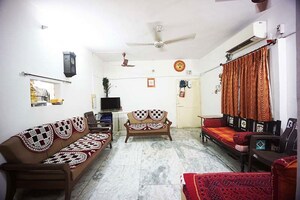 Living Room in 4 BHK Apartment at Ellisbridge – for Sale
