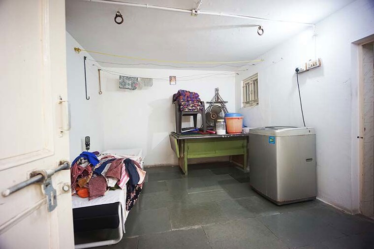 Team Area, ellisbridge 4 Bedroom 171 Sq.Yd. Apartment In Ellisbridge Ahmedabad 10496179
