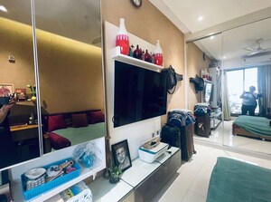 Team Area in 3 BHK Apartment at Safal Nav Parmanu CHS, Chembur – for Rent