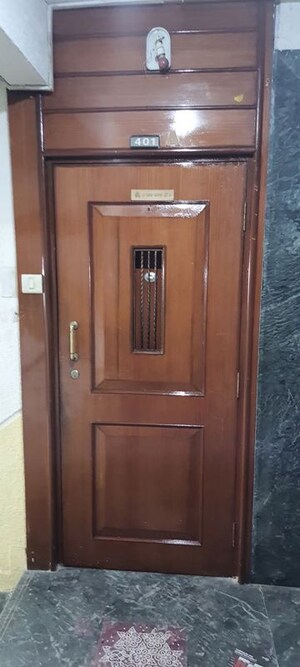 Furnished Amenities in 3 BHK Apartment at Safal Angan, Chembur – for Rent