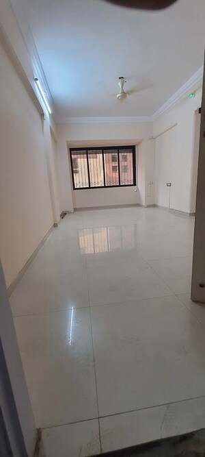 Room in 3 BHK Apartment at Safal Angan, Chembur – for Rent