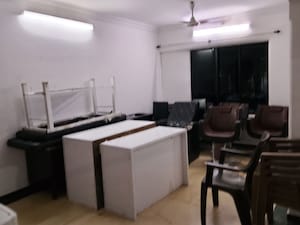 Team Area in 3 BHK Apartment at Serenity Complex, Andheri West – for Rent