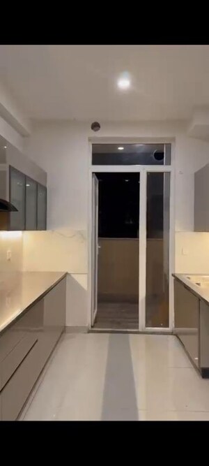 Building Lobby in 4 BHK Builder Floor at Sector 82 A – for Rent