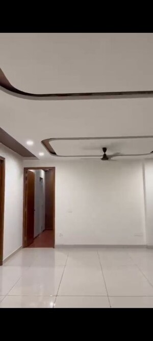 Furnished Amenities in 4 BHK Builder Floor at Sector 82 A – for Rent