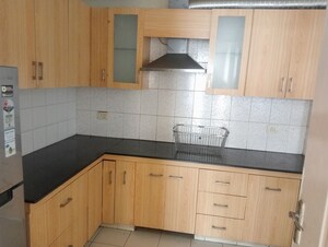 Kitchen in 3.5 BHK Apartment at Unitech The Residences Sector 33, Sector 33 – for Rent