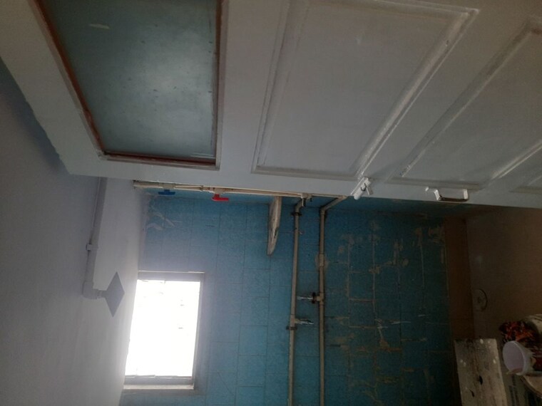 Bathroom, majiwada 1 Bedroom 500 Sq.Ft. Apartment In Majiwada Thane 10467701