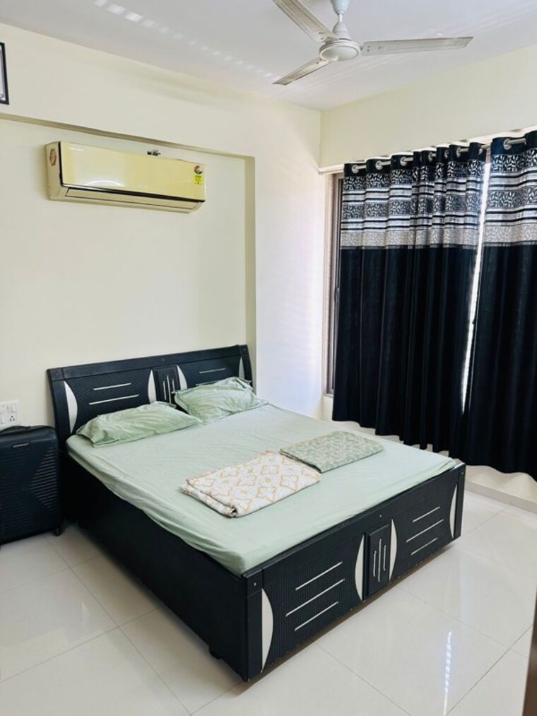 Bedroom, ellisbridge 3 Bedroom 1440 Sq.Ft. Apartment In Ellisbridge Ahmedabad 10496348