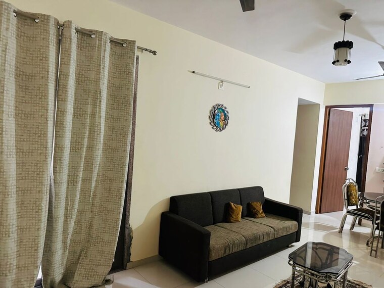 Team Area, ellisbridge 3 Bedroom 1440 Sq.Ft. Apartment In Ellisbridge Ahmedabad 10496348