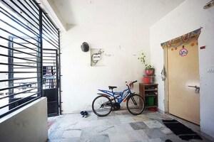 Parking in 3 BHK Independent House at Chandlodia – for Sale