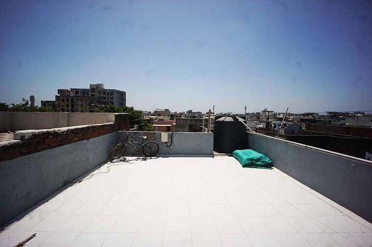 Swimming Pool, chandlodia 3 Bedroom 63 Sq.Yd. Independent House In Chandlodia Ahmedabad 10496403
