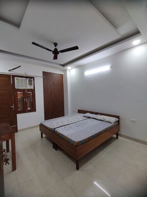 Bedroom in 4 BHK Builder Floor at Sector 52 – for Rent