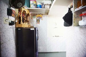 Furnished Amenities in 1 BHK Independent House at Ghatlodia – for Sale