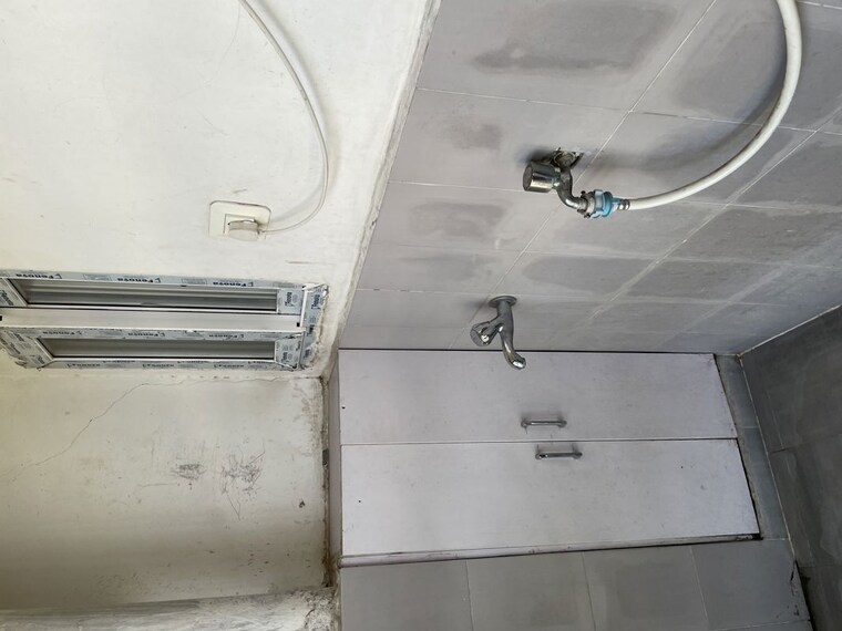 Bathroom, sri-sairam-lake-city-phase-i 2 Bedroom 1332 Sq.Ft. Apartment In Hafeezpet Hyderabad 10492742