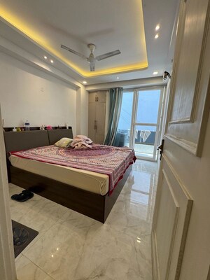 Bedroom in 2 BHK Apartment at Chattarpur – for Rent