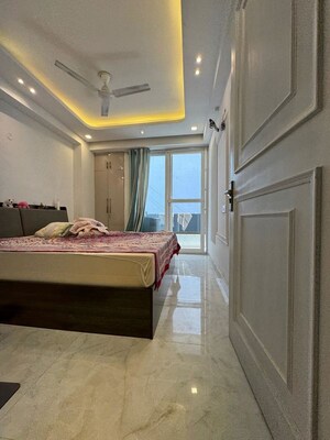 Bedroom in 2 BHK Apartment at Chattarpur – for Rent