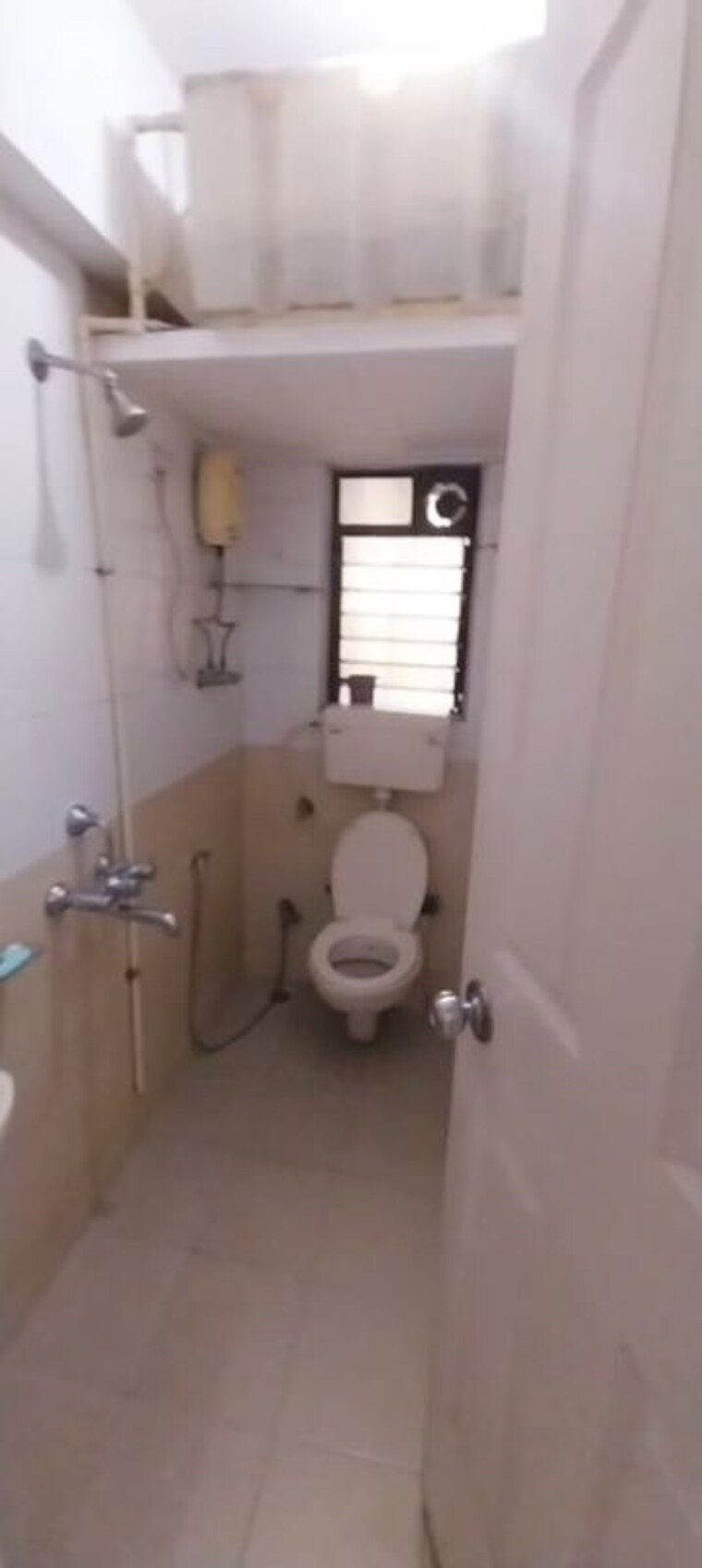 Bathroom, neo-vikram-chs 3 Bedroom 1100 Sq.Ft. Apartment In Andheri West Mumbai 10496444