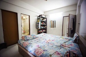 Bedroom in 3 BHK Apartment at Sola – for Sale