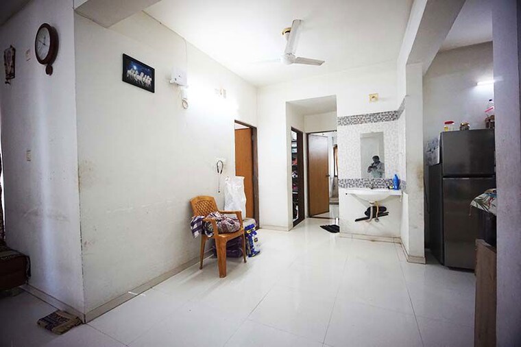 Living Room, sola 3 Bedroom 171 Sq.Yd. Apartment In Sola Ahmedabad 10496467