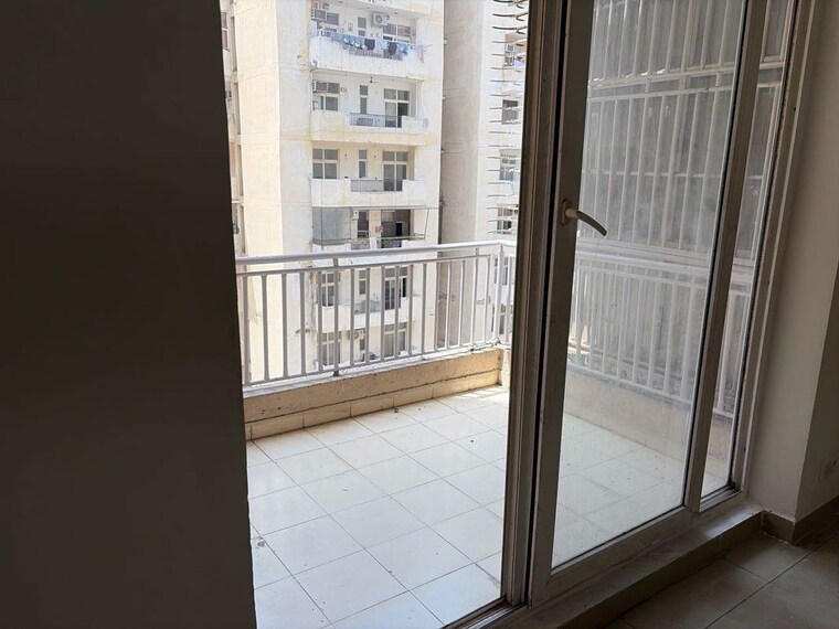Balcony, ace-platinum 2 Bedroom 1050 Sq.Ft. Apartment In Zeta I Greater Noida Greater Noida 10496442