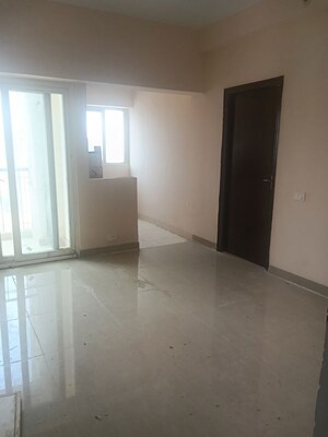 Hall in 1 BHK Apartment at Amrapali Dream Valley – for Rent