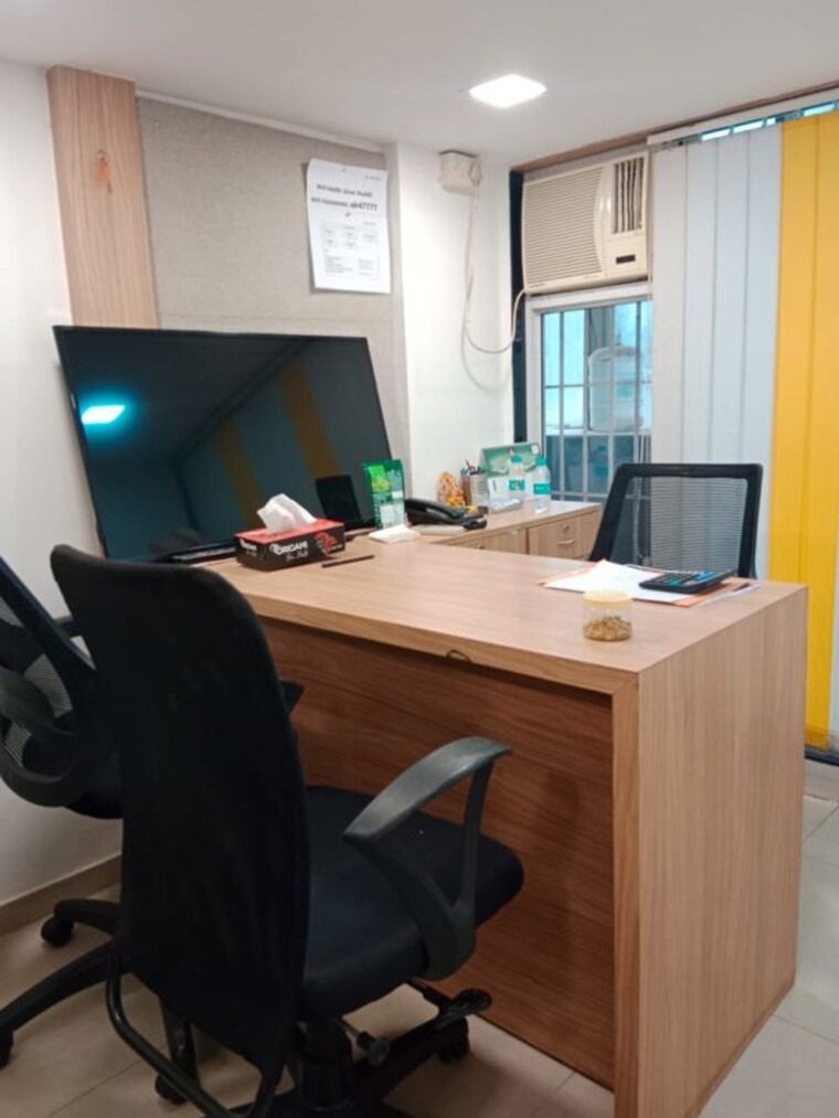 Team Area, crystal-plaza-andheri-west Commercial Office Space 270 Sq.Ft. In Andheri West Mumbai 10493036