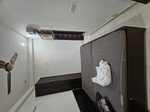 1 BHK Builder Floor For Rent in Haiderpur