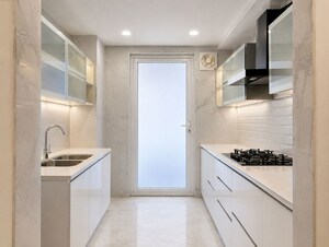Building Lobby in 3 BHK Builder Floor at Unitech Greenwood City Apartment, Sector 45 – for Rent
