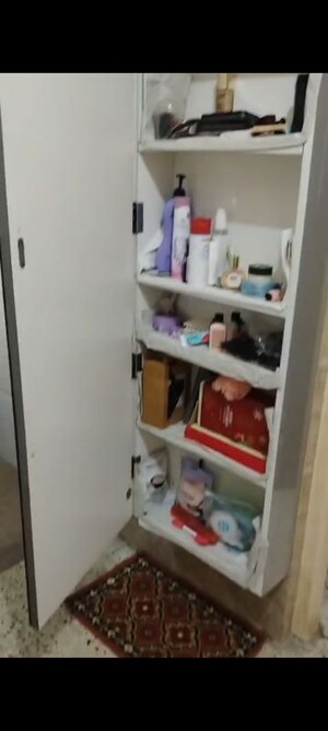Furnished Amenities in 1 BHK Apartment at Vidyavihar West – for Rent
