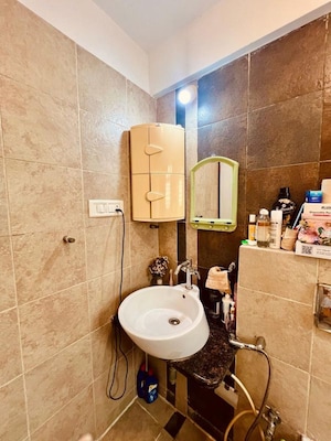 Bathroom in 2 BHK Apartment at Kukreja Heritage, Dhanori – for Rent