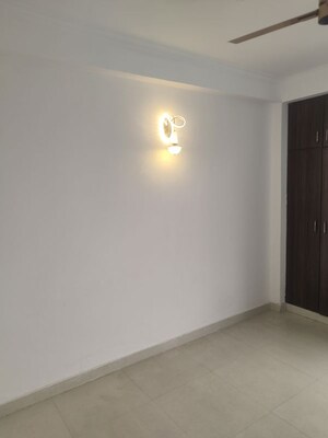 Room in 3 BHK Builder Floor at Freedom Fighters Enclave – for Rent