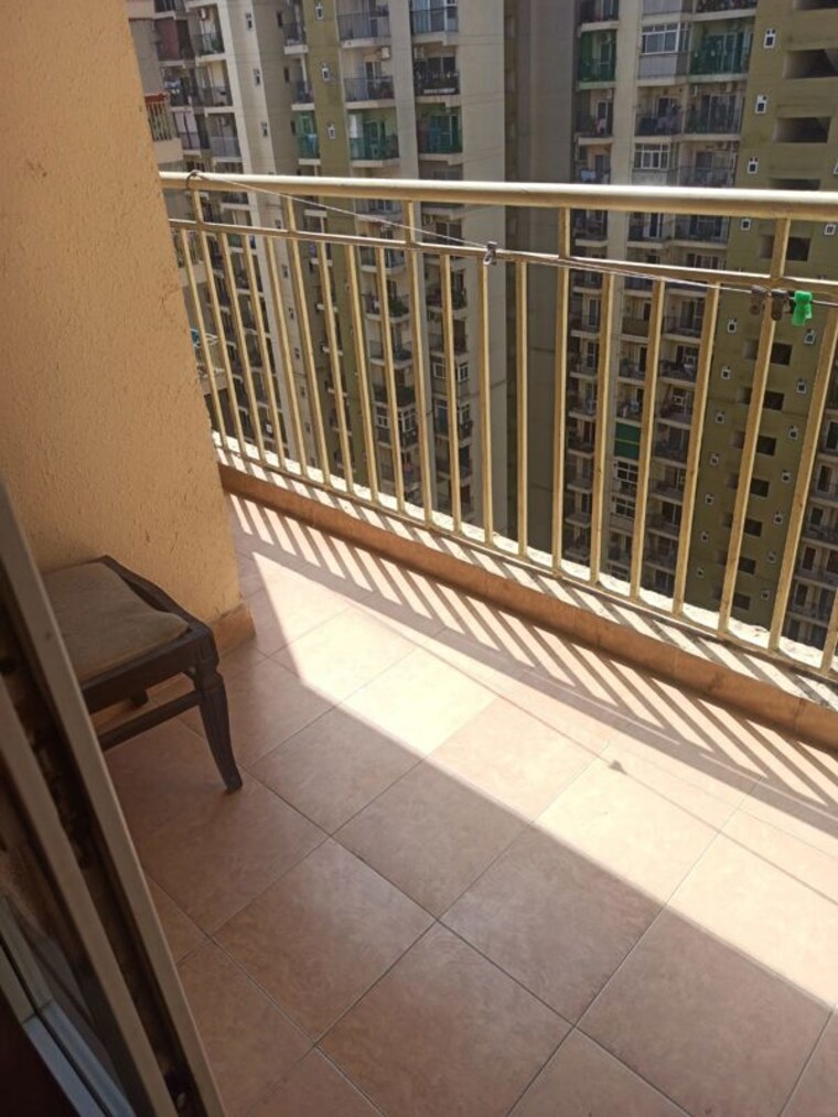 Balcony, amrapali-village-ii 2 Bedroom 1300 Sq.Ft. Apartment In Nyay Khand Ghaziabad 10496531