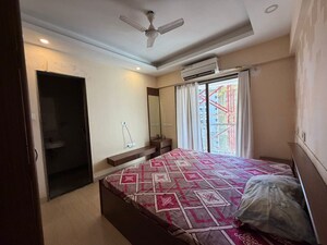 Bedroom in 3 BHK Apartment at HDIL Metropolis Residences, Andheri West – for Rent