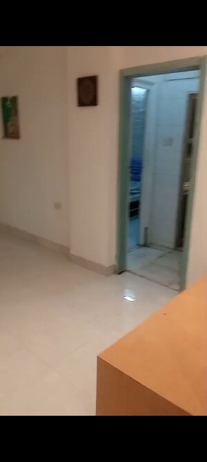 Room in 2 BHK Apartment at Rajawadi – for Rent