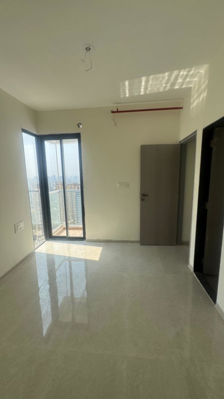 Room, damji-shamji-mahavir-spring-tulip-phase-1 2 Bedroom 720 Sq.Ft. Apartment In Pokhran Road No Two Thane 10496816