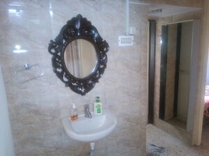 Bathroom in 1 BHK Apartment at Vidyavihar West – for Rent