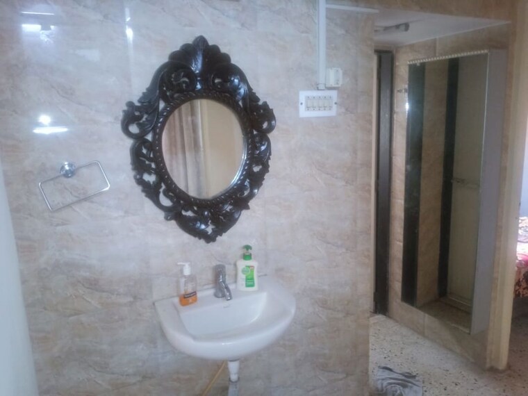 Bathroom, vidyavihar west 1 Bedroom 450 Sq.Ft. Apartment In Vidyavihar West Mumbai 10496838