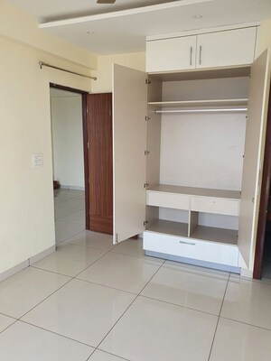 Room in 3 BHK Apartment at Sector 85 – for Rent
