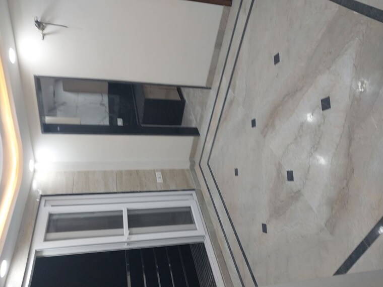 Dinning Area, new rajinder nagar 3 Bedroom 125 Sq.Yd. Builder Floor In New Rajinder Nagar Delhi 10496854