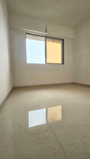 Room in 2 BHK Apartment at Yash Yashraj Paradise, Kalyan East – for Rent