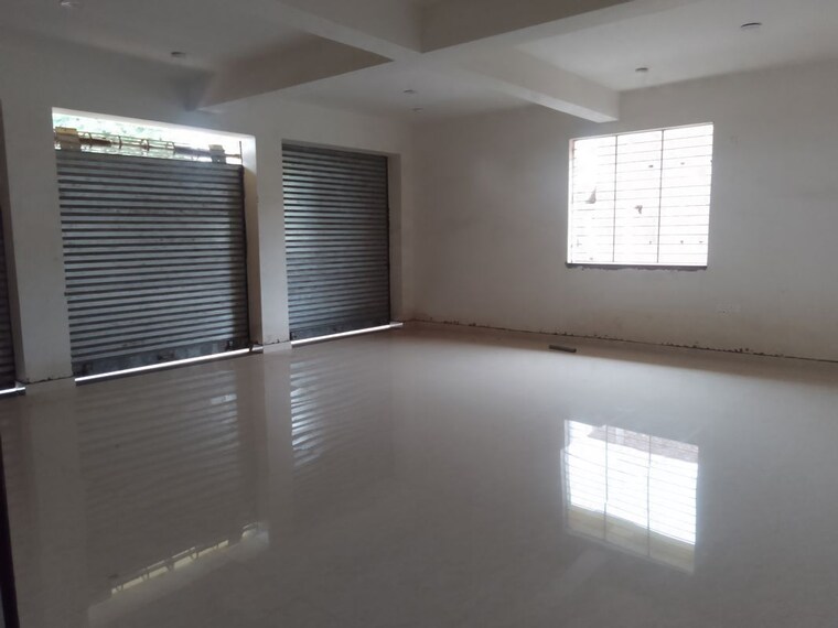 Room, bajra Commercial Shop 3000 Sq.Ft. In Bajra Ranchi 10496910