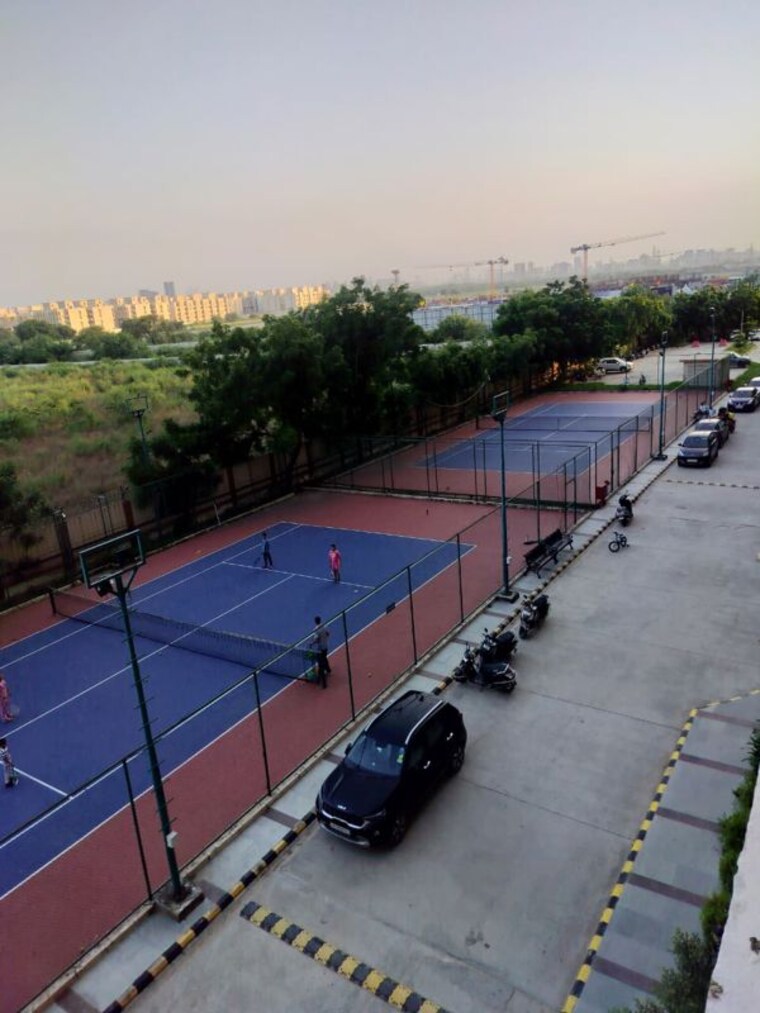 Swimming Pool, ramprastha-city-the-edge-towers 2 Bedroom 1380 Sq.Ft. Apartment In Sector 37d Gurgaon 10496904