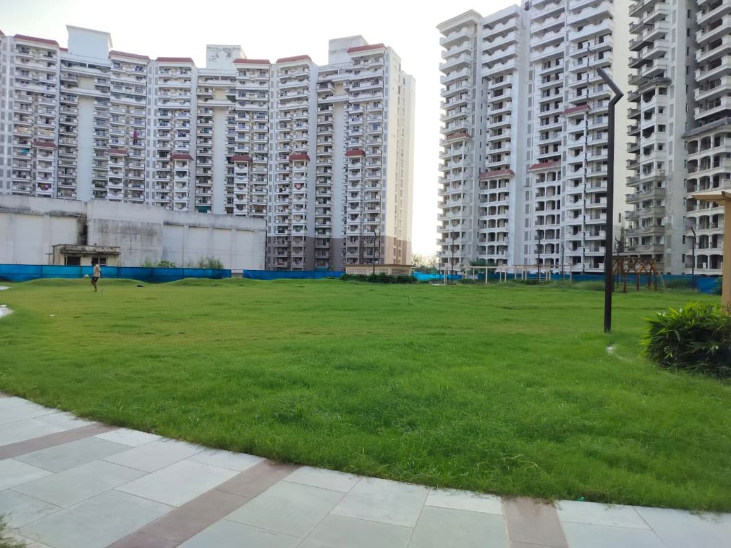2 BHK 1380 Sq.Ft. Apartment in Ramprastha City The Edge Towers