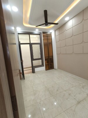 Room in 3 BHK Builder Floor at AJS Heights, Indrapuram – for Sale