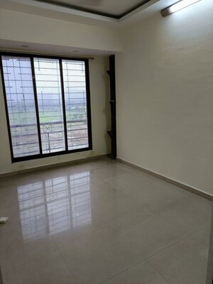 Room in 2 BHK Apartment at Proviso Complex, Kharghar – for Rent