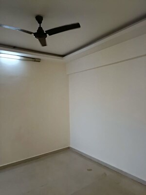 Room in 2 BHK Apartment at Proviso Complex, Kharghar – for Rent