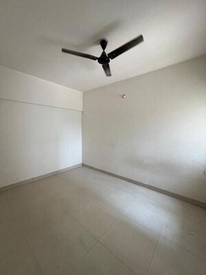 Room in 1 BHK Apartment at Gera Shrishti, Wagholi – for Rent