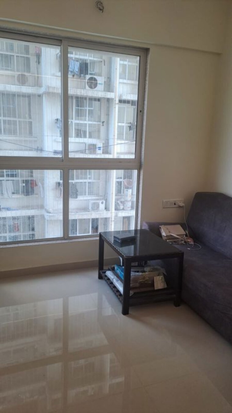 Living Room, goregaon west 1 Bedroom 350 Sq.Ft. Apartment In Goregaon West Mumbai 10496982