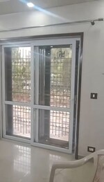 3.5 BHK + Servant Room 275 Sq.Yd. Builder Floor in BPTP Park 81