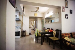 Team Area in 3 BHK Apartment at Chandkheda – for Sale