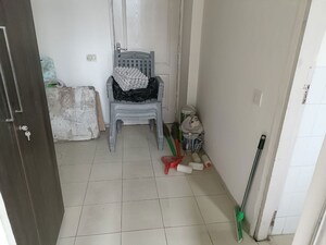 Bathroom in 3.5 BHK Apartment at Bestech Park View City 2, Sector 49 – for Rent